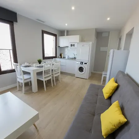Nunez De Arce Apartmán Toledo