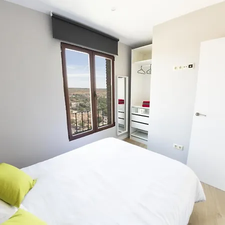 Nunez De Arce Apartmán Toledo