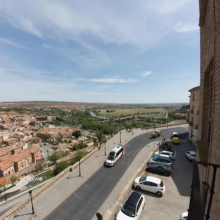 Nunez De Arce Apartmán Toledo