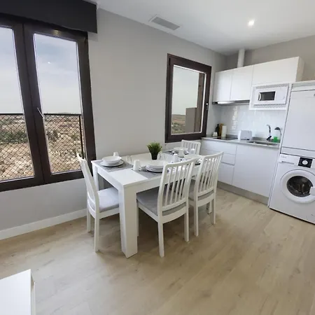 Nunez De Arce Apartmán Toledo